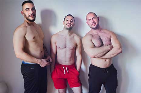 Dimitri Venum with another muscle stud, but ends up being the bottom bitch! I like to go somewhere warm when winter arrives. I hate cold weather.