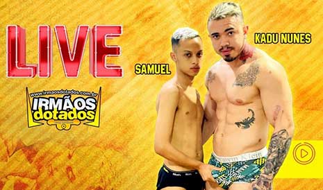 Samuel Lima con otro semental muscular, pero termina siendo la perra inferior! Me gusta ir a algún lugar caliente cuando llegue el invierno. Yo odio el clima frio.
