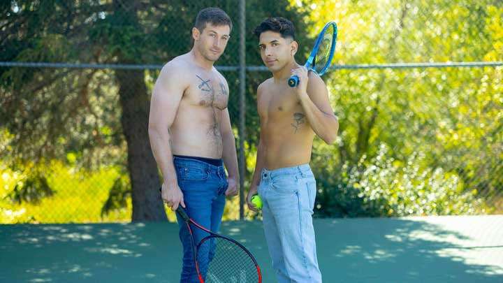 Matteo another muscle stud, but ends up being the bottom bitch! I like to go somewhere warm when winter arrives. I hate cold weather.